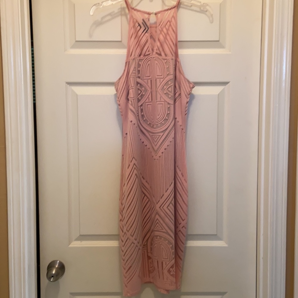 Dress - Picture 3 of 4